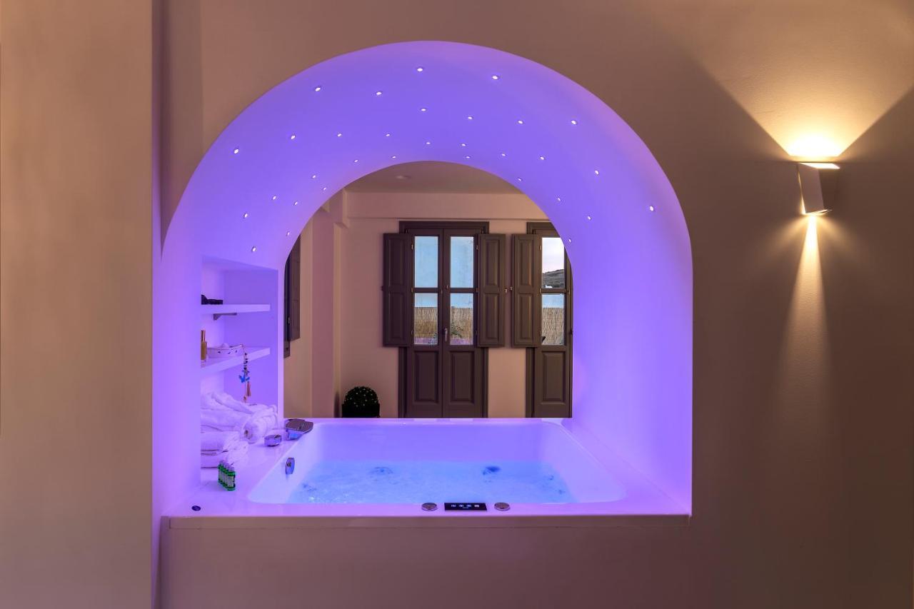 Blackstone Luxury Suites Emporio  Екстер'єр фото