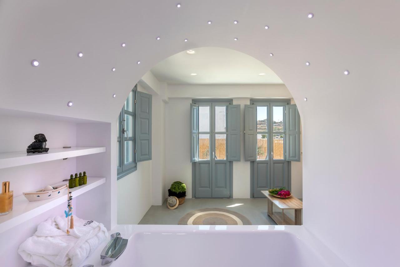 Blackstone Luxury Suites Emporio  Екстер'єр фото