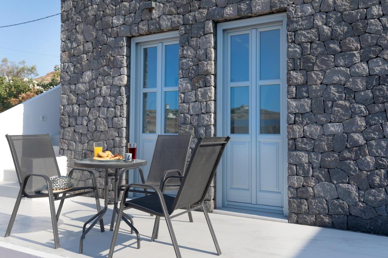 Blackstone Luxury Suites Emporio  Екстер'єр фото