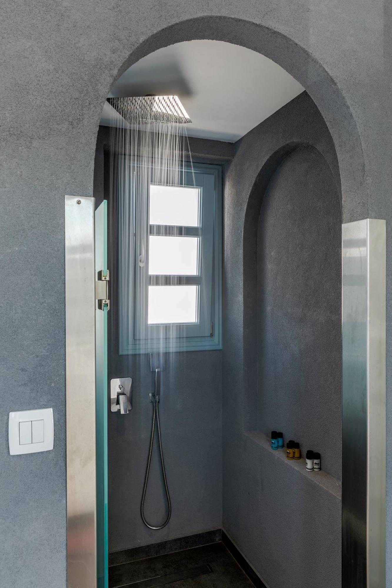 Blackstone Luxury Suites Emporio  Екстер'єр фото