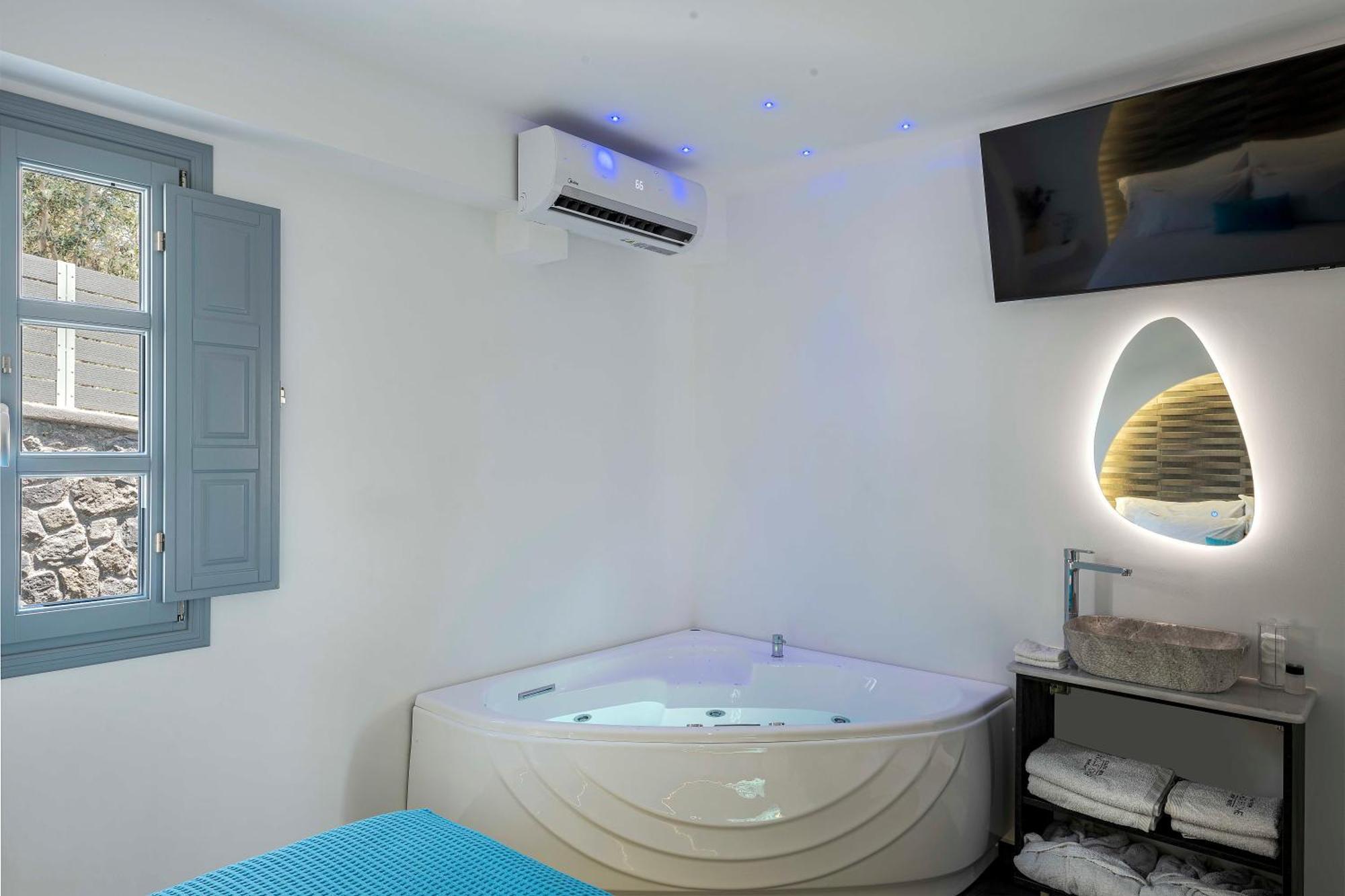 Blackstone Luxury Suites Emporio  Екстер'єр фото